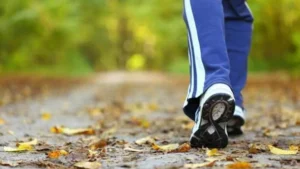 Daily Habits That Can Improve Your Health In Just 10 Minutes 3 Take A 10-Minute Wlk