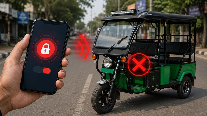 Why a Simple Bluetooth App Is Suddenly Freezing India’s E-Rickshaws Apps-Turning-Off-E-Rickshaws-Abruptly